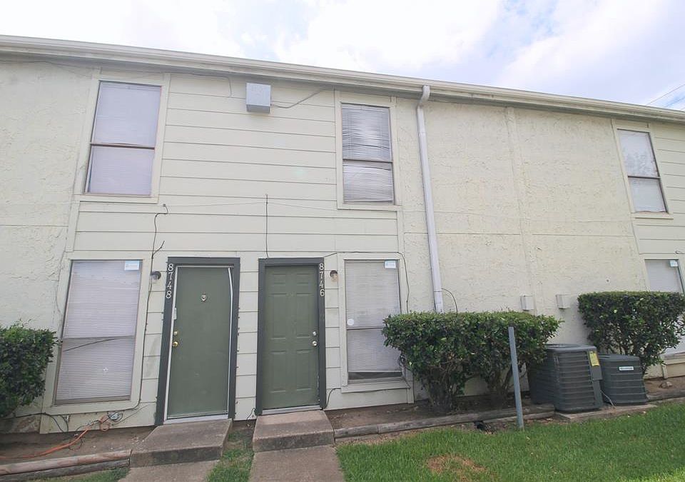 1st image of 8746 Village Of Fondren Dr #8746