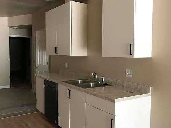 5th image of 810 4th Ave S Suite 134