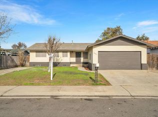 2805 Mockingbird Dr, Ceres, CA 95307