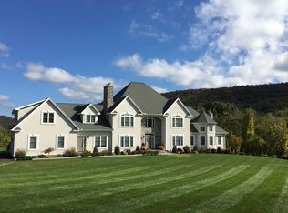 2 Bartholomew Ln, Wallingford, CT 06492