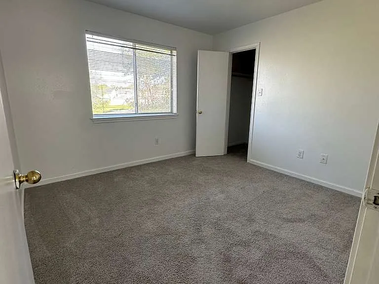 23710 Prairie Bird Dr — Photo 30