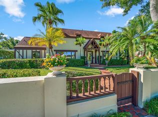 703 Bayview Dr, Belleair, FL 33756