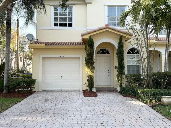 8443 SW 29th Street #101, Miramar, FL 33025