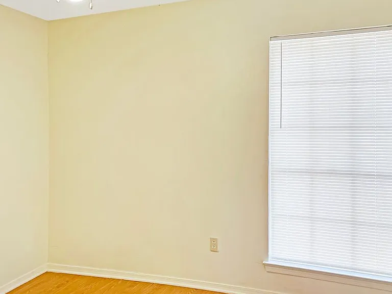 630 Overlook Ct — Photo 4