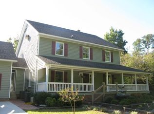 305 Grovediere Ln, Hampstead, NC 28443