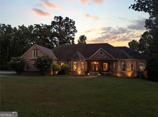 456 E Valley Rd NE, Rydal, GA 30171