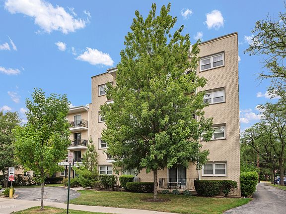 2nd image of 5200 Galitz St APT 206