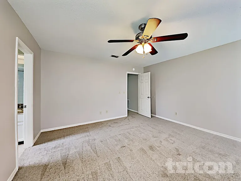 7280 Eagles Perch Dr — Photo 5