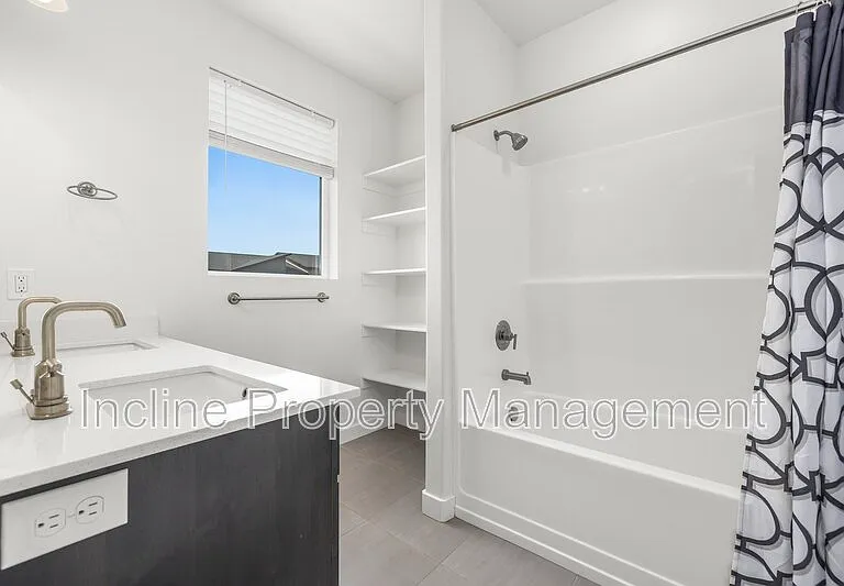 407 S Meadow Garden Rd — Photo 13