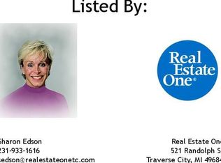 6664 Mission Rdg, Traverse City, MI 49686