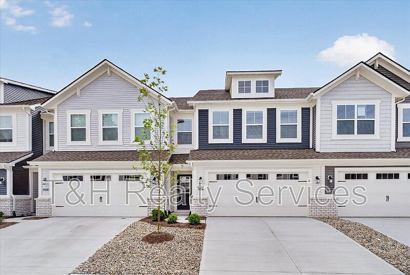 1st image of 437 Monarch Ln