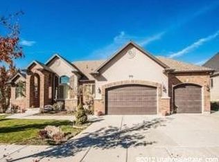 328 S Lofty Ln, North Salt Lake, UT 84054