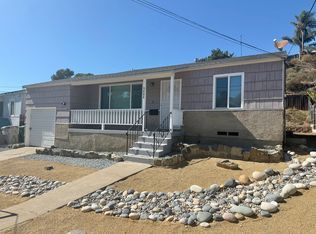 5486 Grape St, San Diego, CA 92105