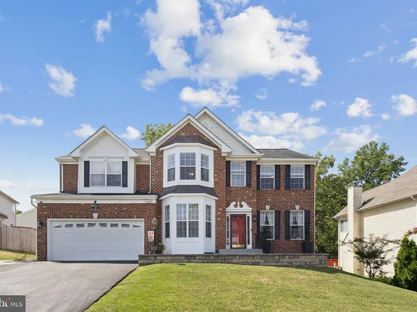 2877 Nicely Ct, Dumfries, VA 22026
