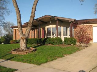 11747 Buddington Ct, Bridgeton, MO 63044