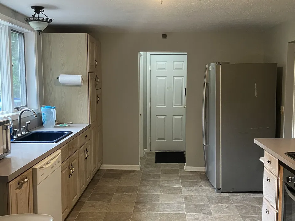1167-1173 Macedon Center Rd #1167 MACEDON CENTER