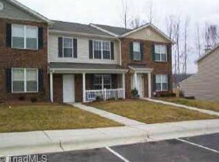 2022 Waterstone Ln, High Pt, NC 27282