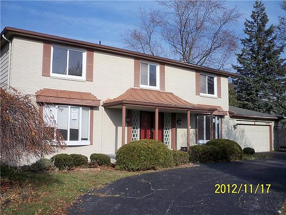 2nd image of 5458 Claridge Ln