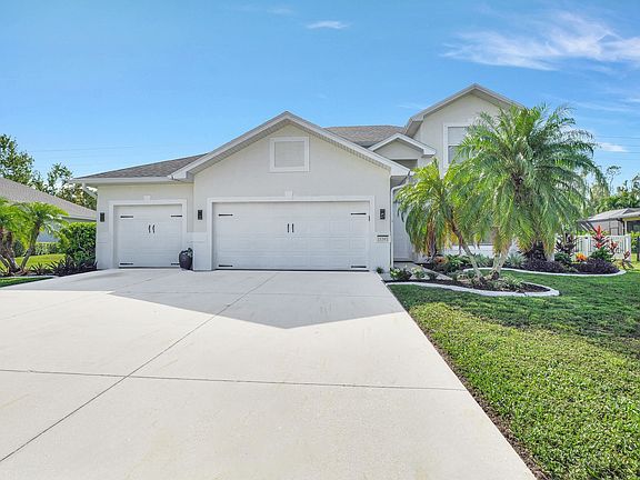2nd image of 15381 Briarcrest Cir