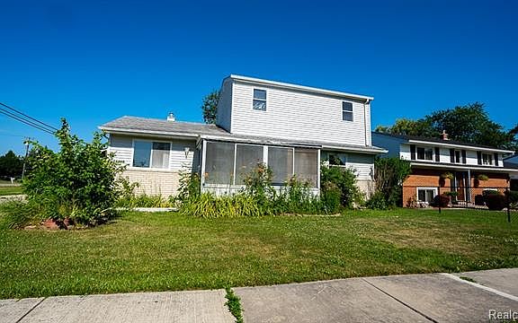 3rd image of 58870 Stevens St
