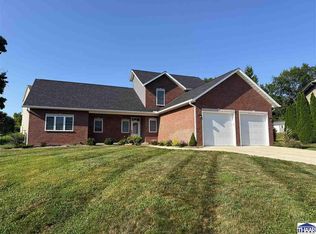 1041 E Nicholas Ln, Ellettsville, IN
