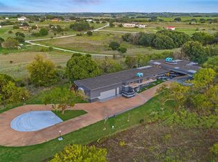 409 Indian Creek Dr, Comanche, TX 76442
