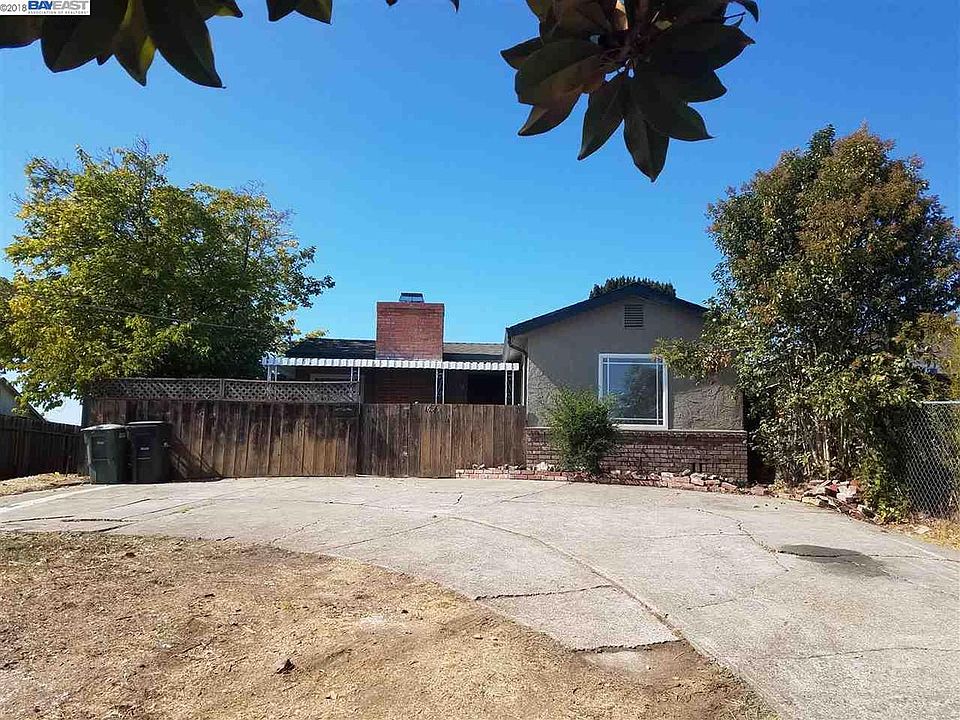 1st image of 1679 159th Ave