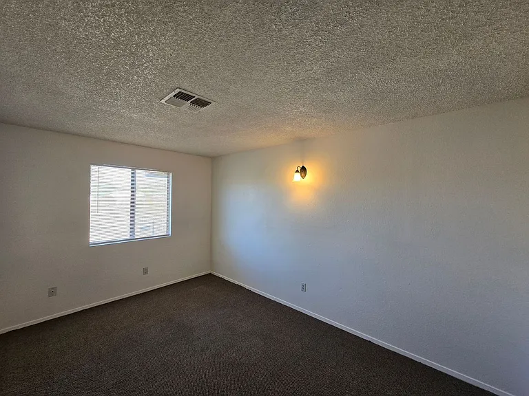 72211 Sunnyvale Dr — Photo 12