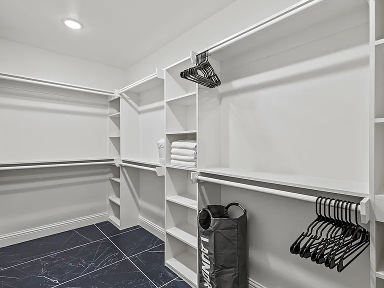 13002 Halwin Cir — Photo 14