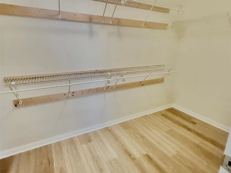 15318 Marlowe Grove Dr — Photo 24