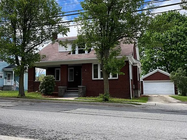 233 Stoystown Rd, Somerset, PA 15501