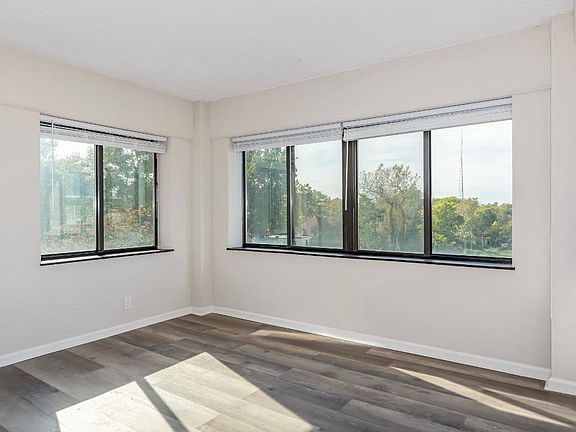 4th image of 5474 Delmar Blvd #3
