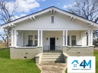 407 Trade St, Greer, SC 29651