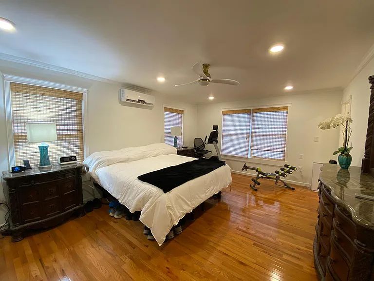 5625 Fillmore Ave #1 — Photo 15
