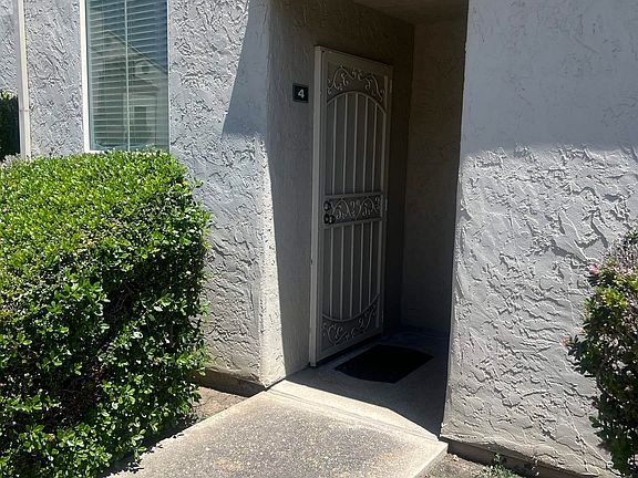 2nd image of 999 Porter Ave APT 4