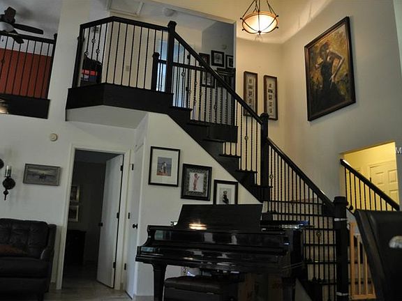 3rd image of 3016 Magdalene Woods Dr