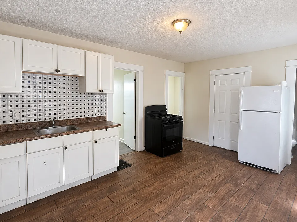 113 Morris St #1