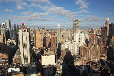 Rented by Fox Residential Group