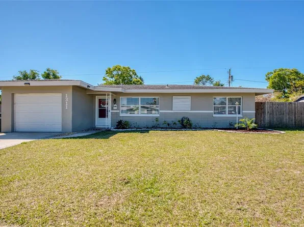 1311 Chesterfield Dr, Clearwater, FL 33756