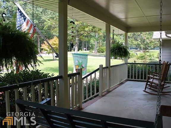 2nd image of 275 Pine Valley Dr