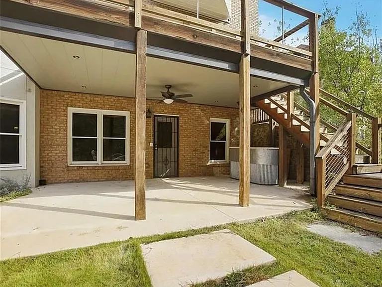 845 Botanica Way S — Photo 32