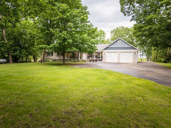 3rd image of 8272 Sugar Sand Ln NW