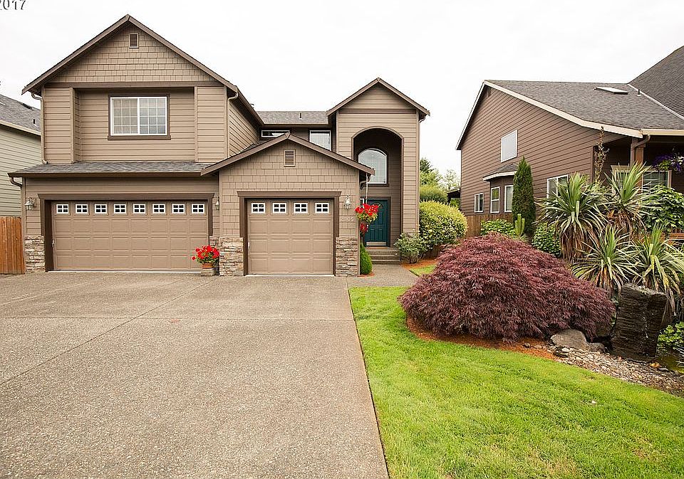 1st image of 2905 NE 185th Ct