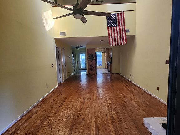 5th image of 1117 Hidden Cove Dr