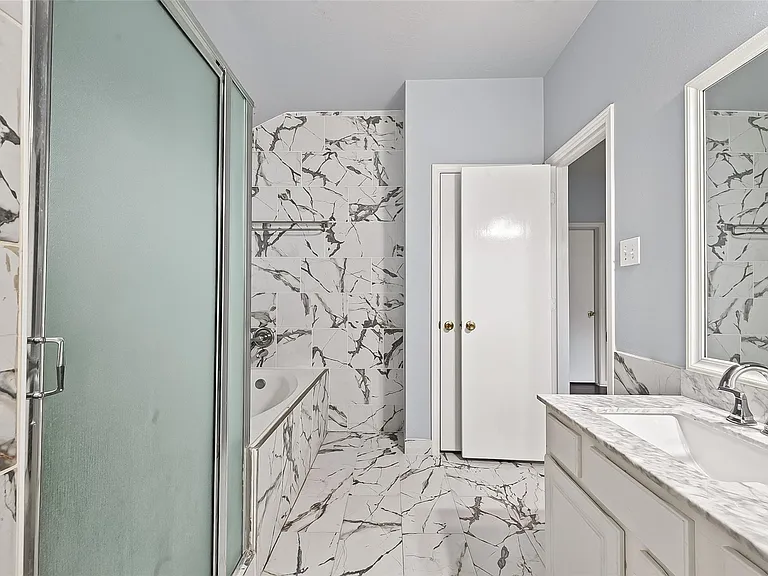 9323 Eaglewood Shadow Ct — Photo 5