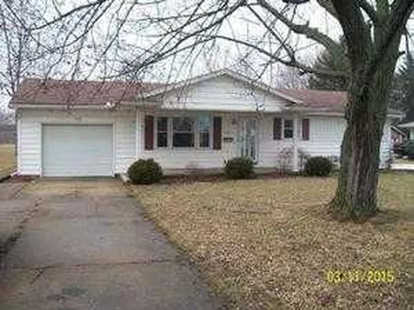 203 Lacey Ave, Anna, OH 45302