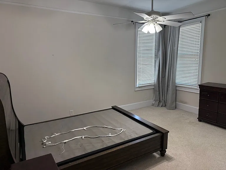 340 Orange St #2 — Photo 4