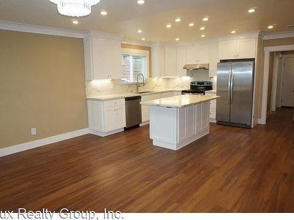 5th image of 165 San Marco Ave