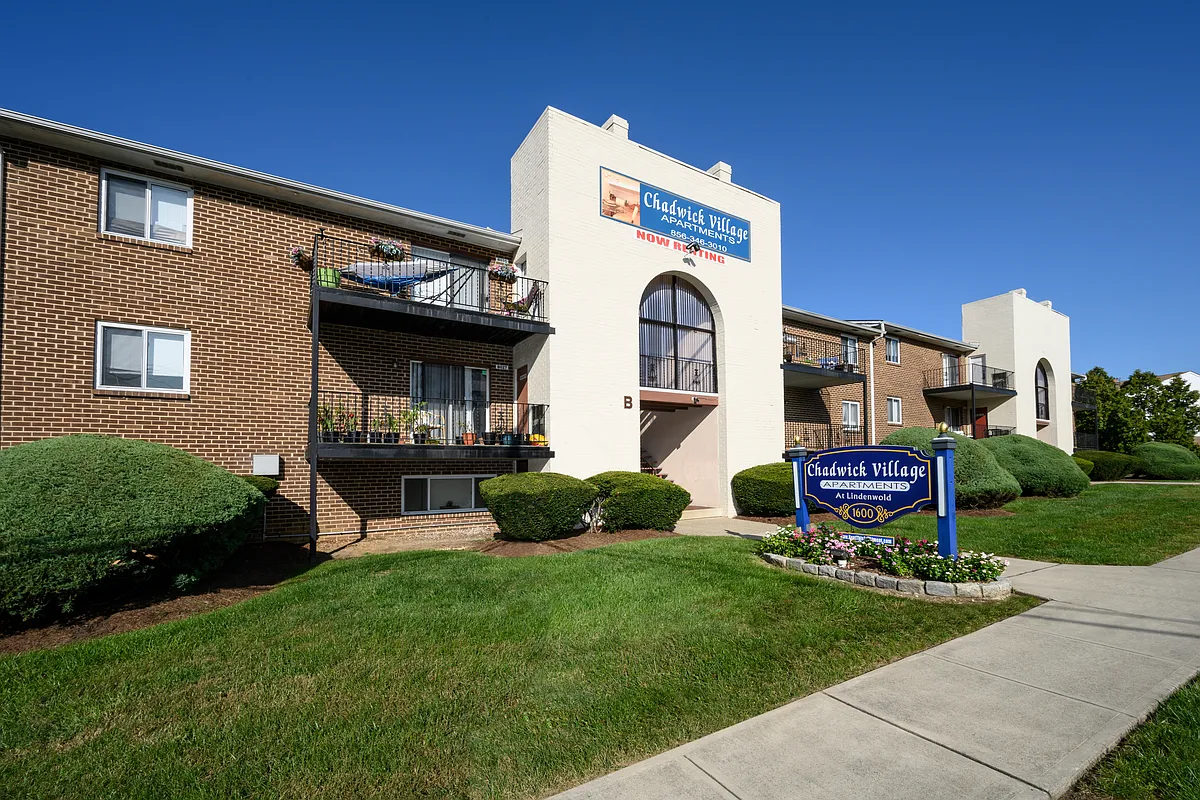 Building Photo - Chadwick Village