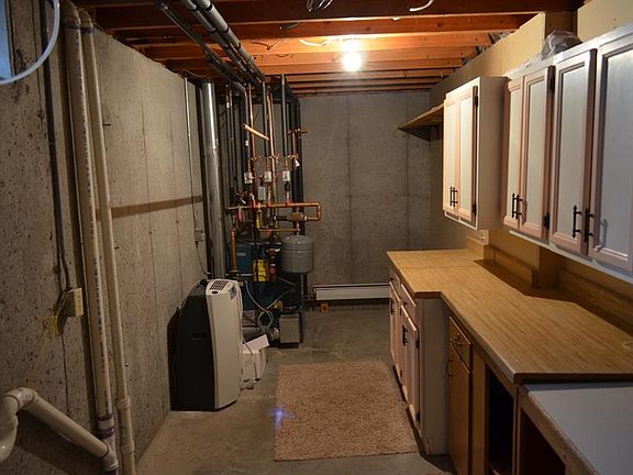 4th image of 4339 Bowman Dr
